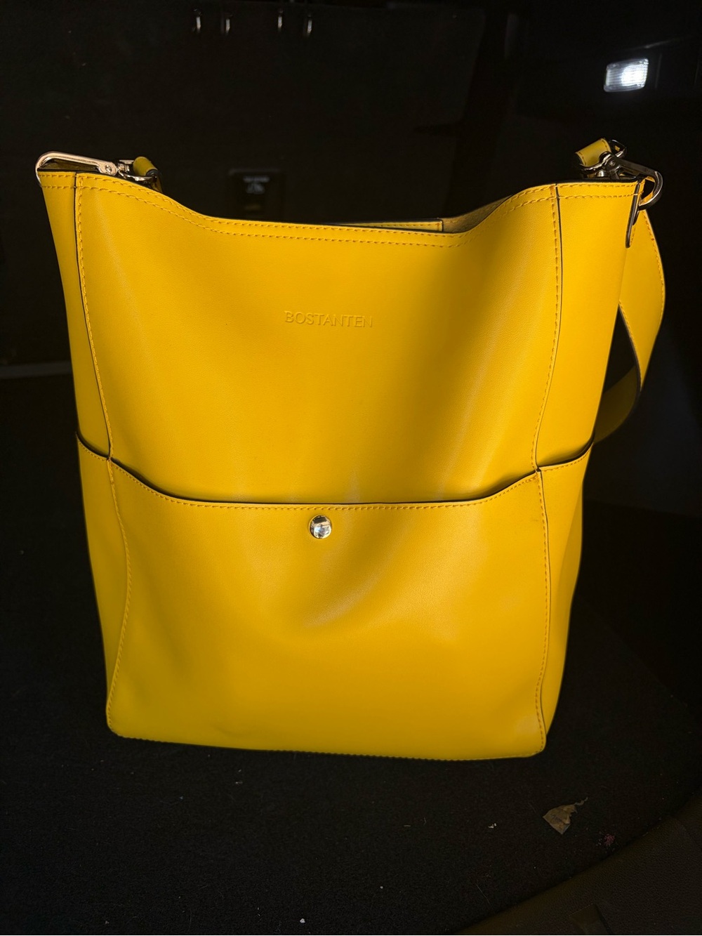 BOSTANTEN Yellow Leather Shoulder Bag - Smooth Tote
